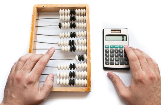 Ábaco vs calculadora